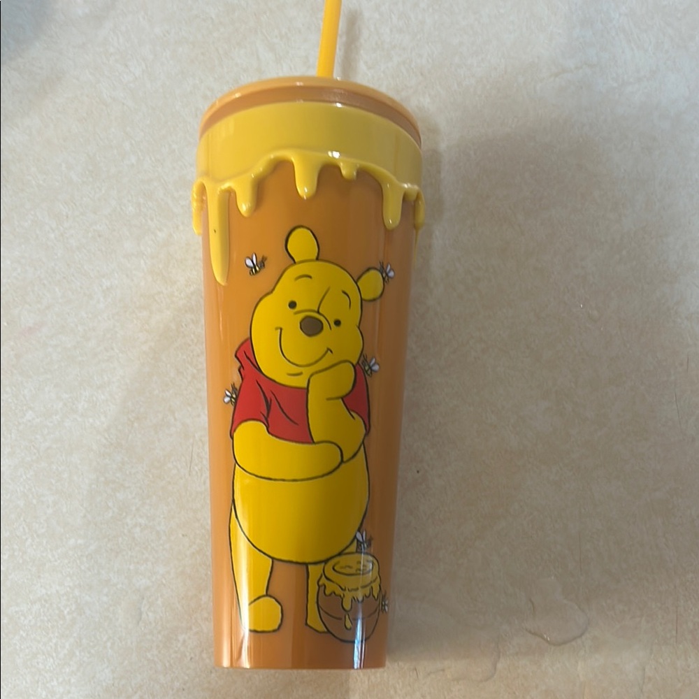 Winnie the Pooh Tumbler with Straw